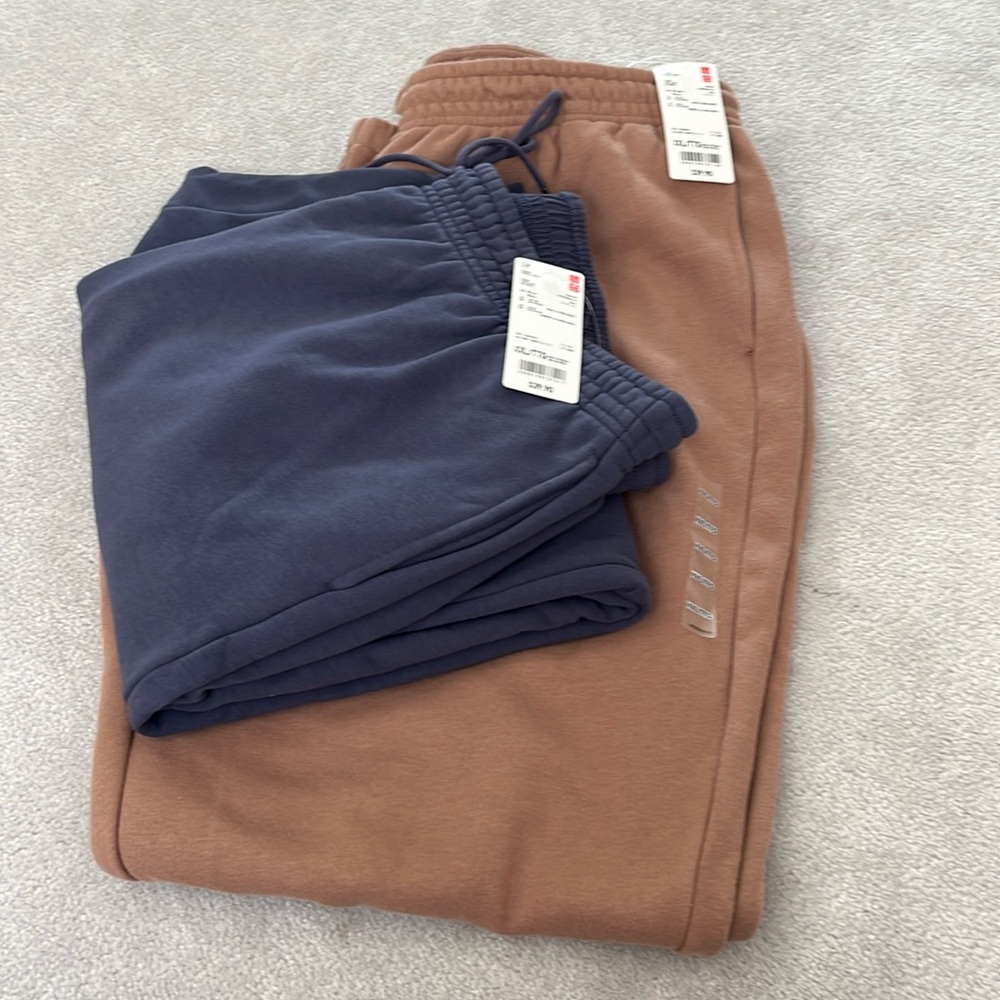 Two NWT Uniqlo sweat pants XXL